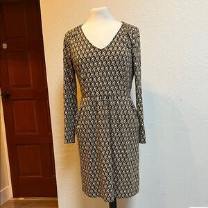 Boden Long Sleeve Dress - Navy, Tan and Cream Pattern